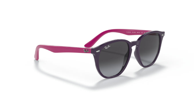 70218GViolet