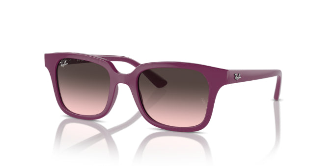 716246Cherry