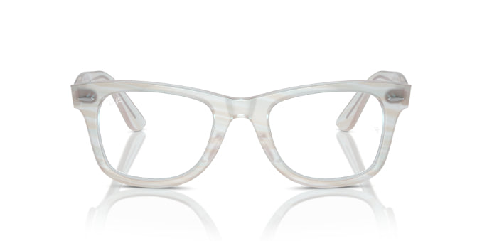 8382PhotoStripedLightBlue