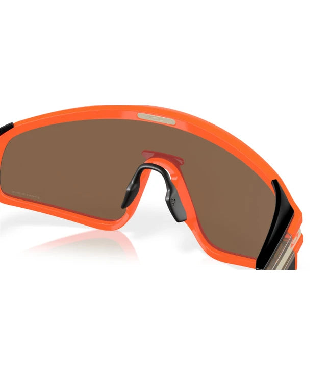 Oakley Latch Panel OO9404 Designer Sunglasses