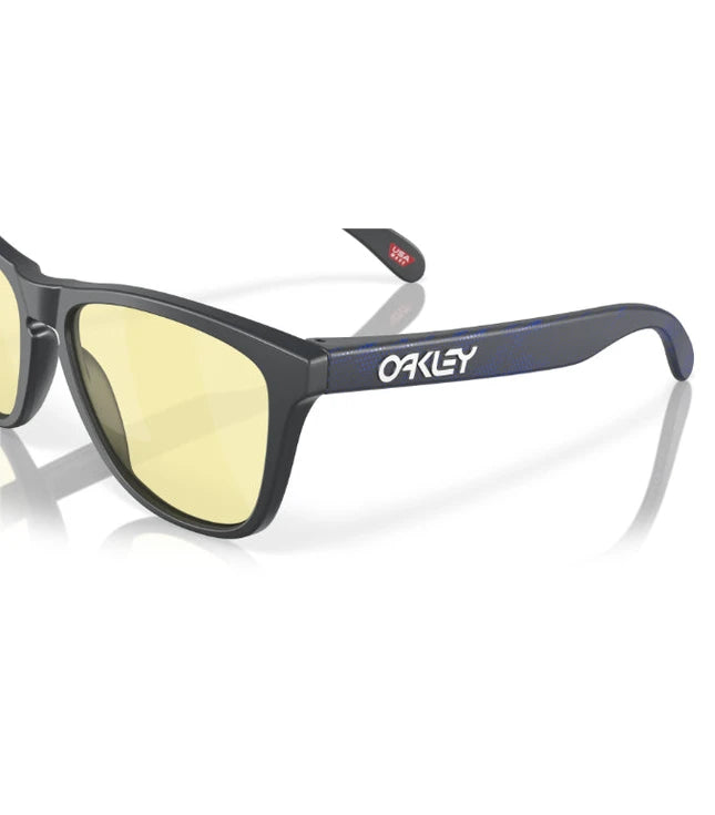Oakley Frogskins OO9013 Designer Sunglasses
