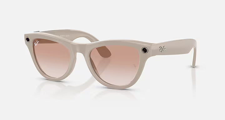 RAY-BAN Meta Skyler Standard Smart Glasses